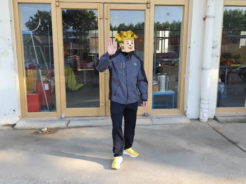 ​Entra nella nostra fabbrica sportiva Pandawin: un tour del visitatore attraverso la produzione di attrezzature per arti marziali