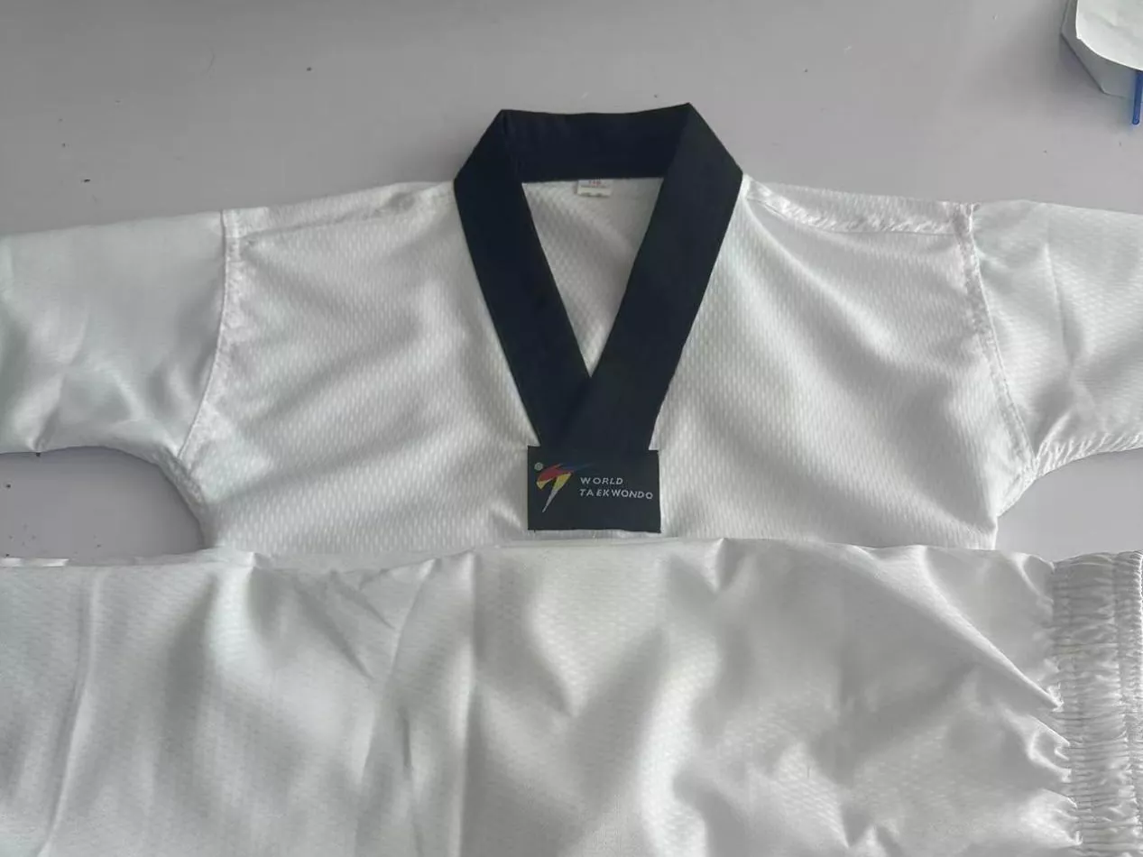 Perché i praticanti di arti marziali globali scelgono le uniformi PandaWin Sports Taekwondo?